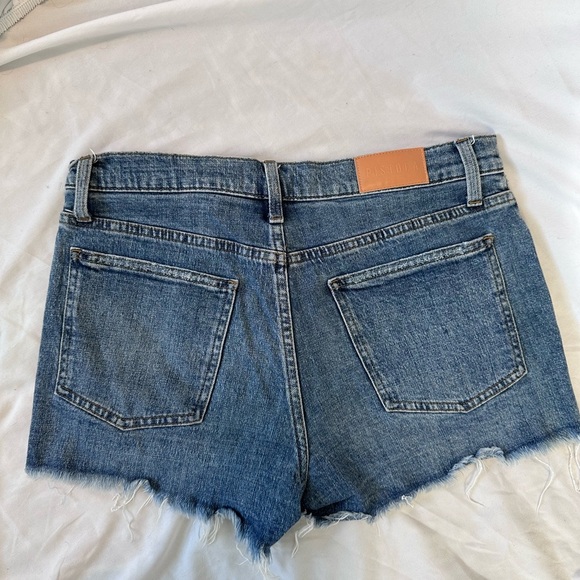 PISTOLA revolve Denium cut off Jean shorts size 28 - Picture 4 of 7